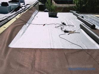 Lapos tetőjavítás: anyagok és technológiák