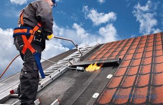 Tekercs tetőfedő anyagok a tetőhöz: típusok, eszközök és árak