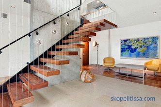 Lépcsők egy magánházban a második emeletig: a legjobb tervezési projektek